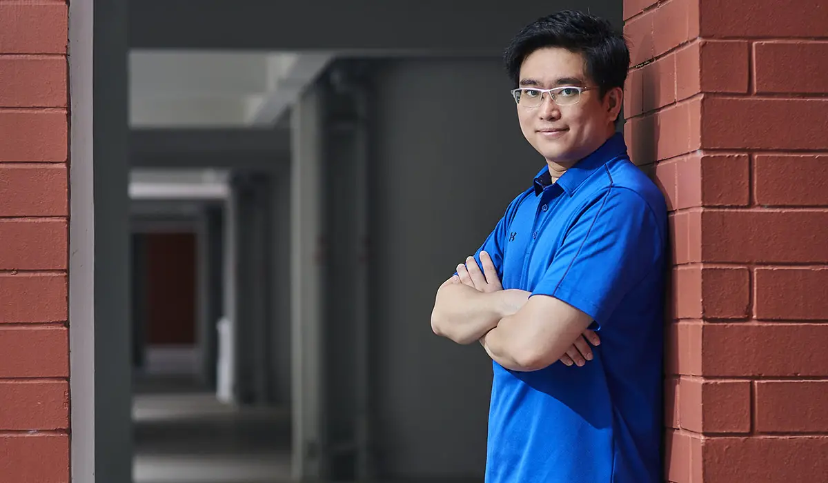 Founder of the Facebook group "MTGA Arena Singapore Community," Eric Cheng is all about forming bonds through a game that has stuck with him since his childhood.